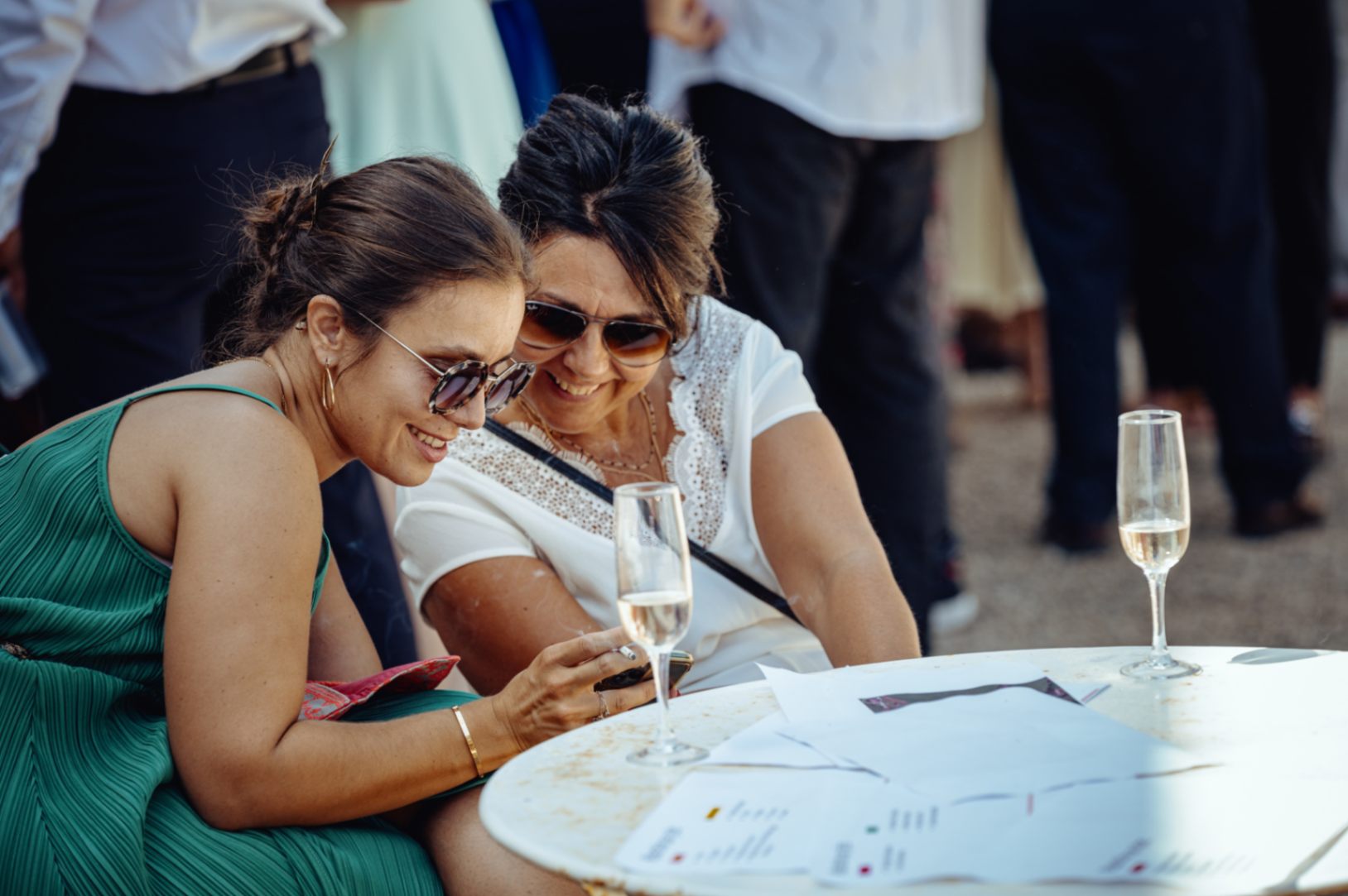 reportage photo du cocktail d'un mariage au domaine du Chalonge