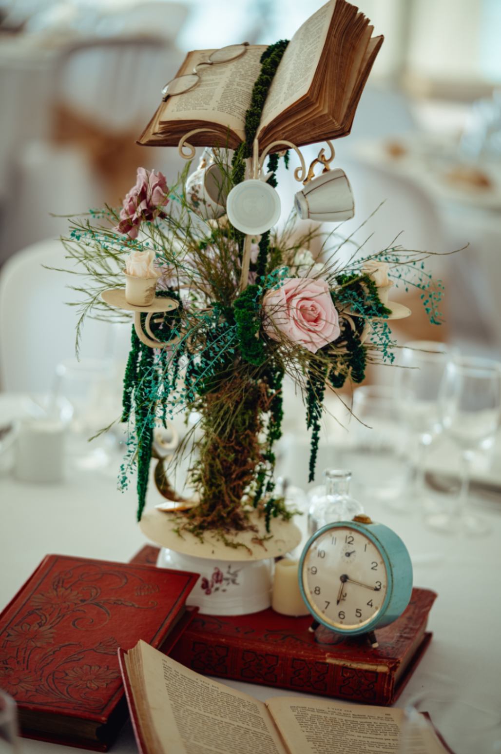 Photo de détail de la décoration des tables de mariage