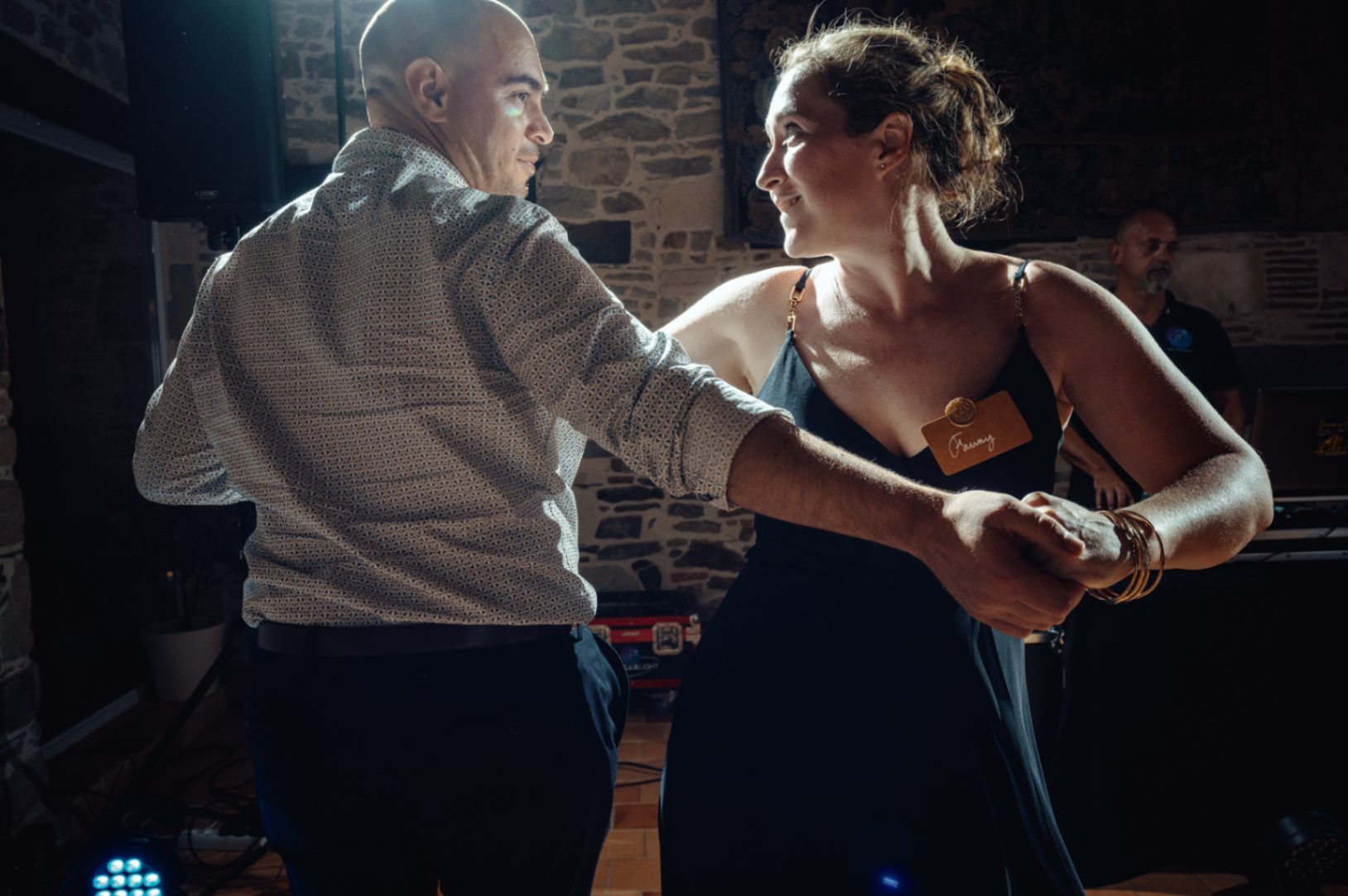 Photo de la soirée dansante d'un mariage au domaine de Chalonge